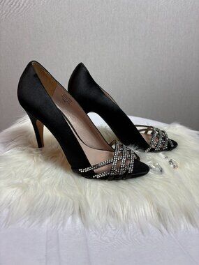 GLINT Black Satin Crystal Heels Size 8.5M – Night-Out Glam!